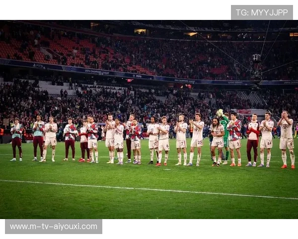 国米4-1完胜，四连胜无可撼动，继续强势领跑欧冠小组，国米时隔45年重夺欧冠