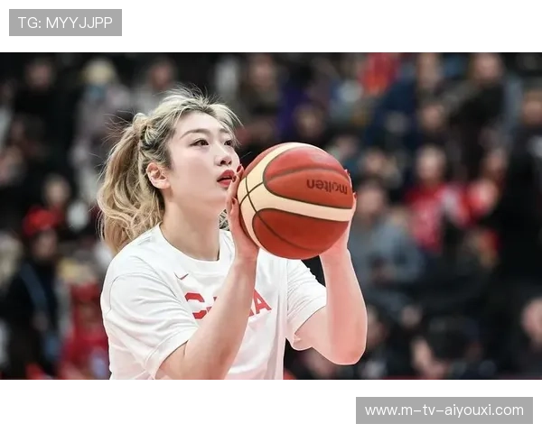 女篮精神激励无数年轻球员，女篮青年队